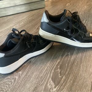 Nike Black and Gray Women's Shoes